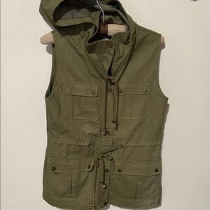 Stylish Olive Utility Vest with Hood